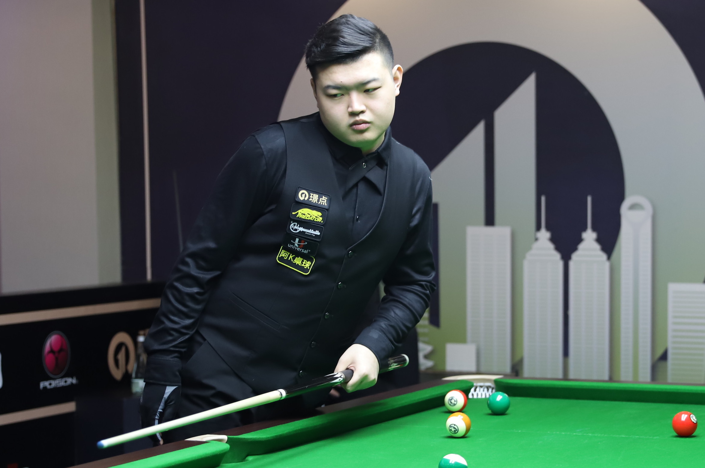 与芬兰的比 与芬兰的比