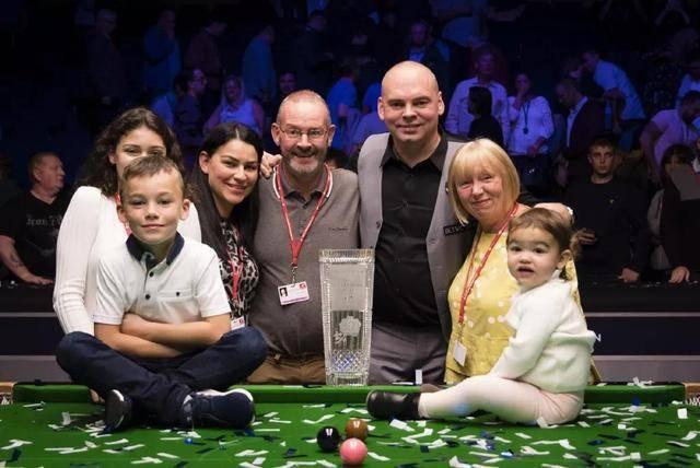 场豪门盛宴 场豪门盛宴