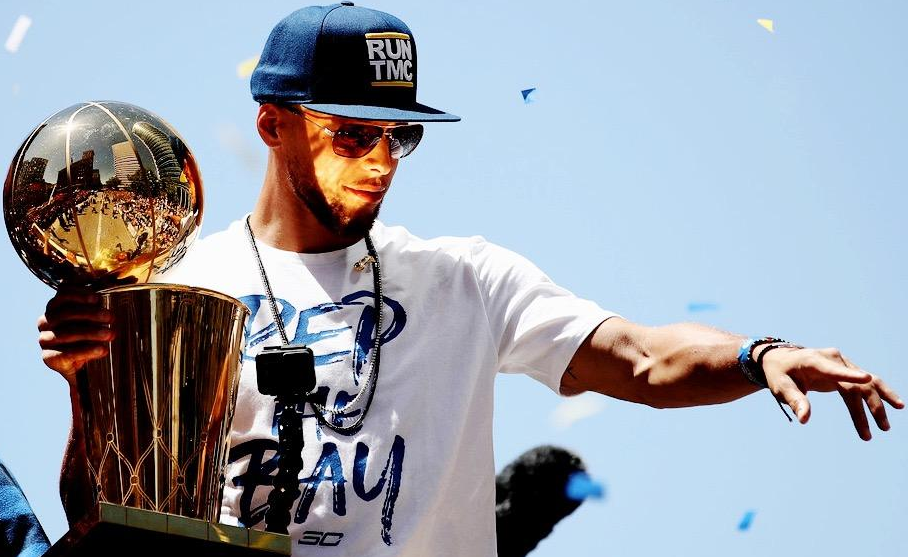 在对年轻球 在对年轻球