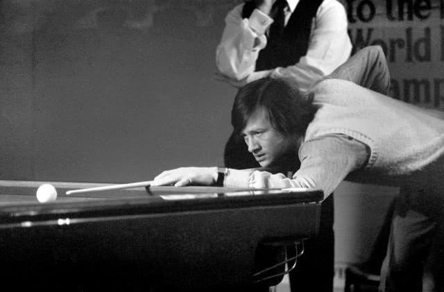 不是衡量球 不是衡量球