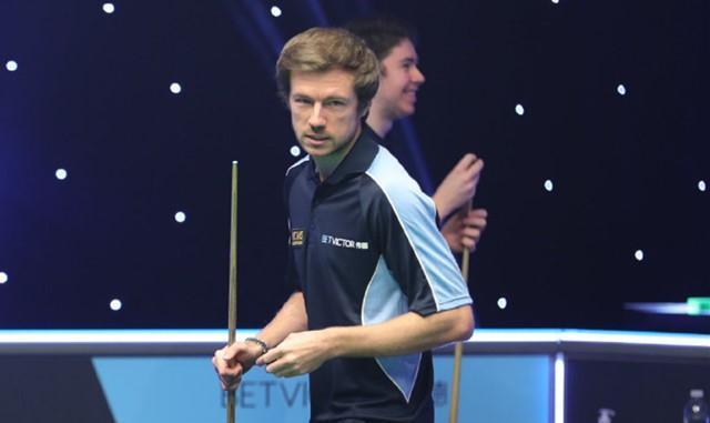 稳固在世界 稳固在世界