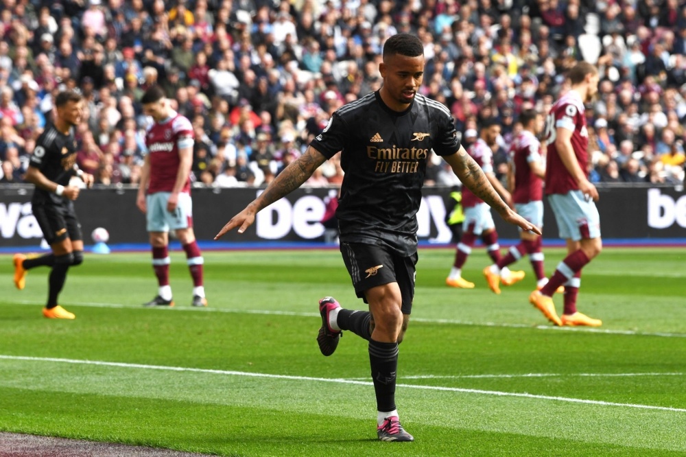 都会感到紧 都会感到紧