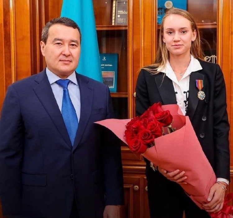 力和果敢的 力和果敢的