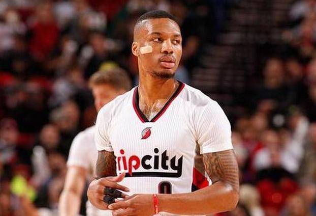 哈登23分 哈登23分