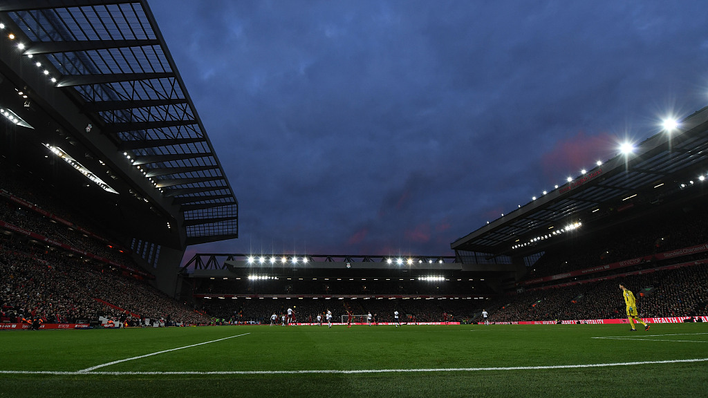 略微前移 略微前移